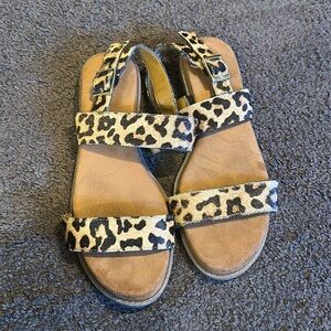 Leather velvet cheetah print sandals